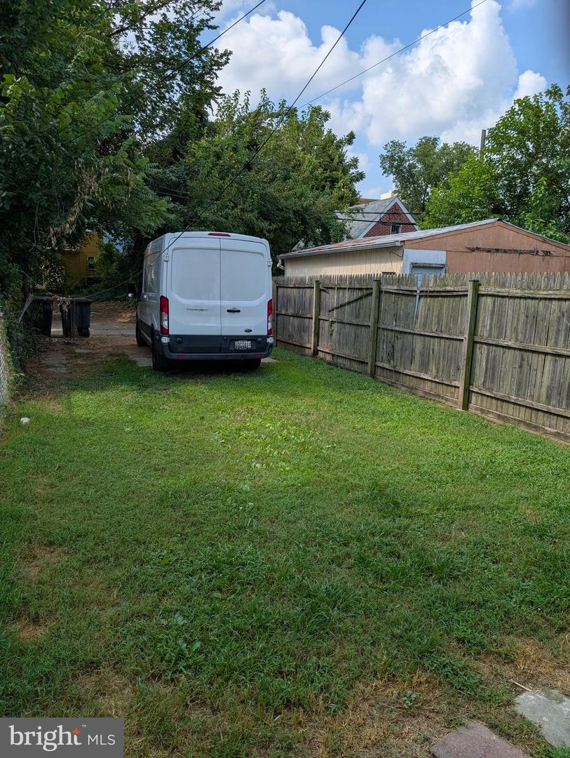 1239 U ST SE, WASHINGTON, District Of Columbia 20020, 3 Bedrooms Bedrooms, ,2 BathroomsBathrooms,Residential,For sale,1239 U ST SE,DCDC2215936 MLS # DCDC2215936