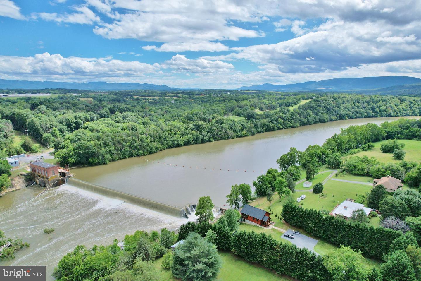 220 AIRSTRIP RD, LURAY, Virginia 22835, 3 Bedrooms Bedrooms, ,2 BathroomsBathrooms,Residential,For sale,220 AIRSTRIP RD,VAPA2005278 MLS # VAPA2005278