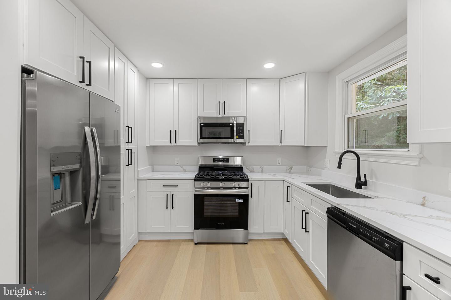 5519 DUMFRIES RD, WARRENTON, Virginia 20187, 3 Bedrooms Bedrooms, ,2 BathroomsBathrooms,Residential,For sale,5519 DUMFRIES RD,VAFQ2017988 MLS # VAFQ2017988