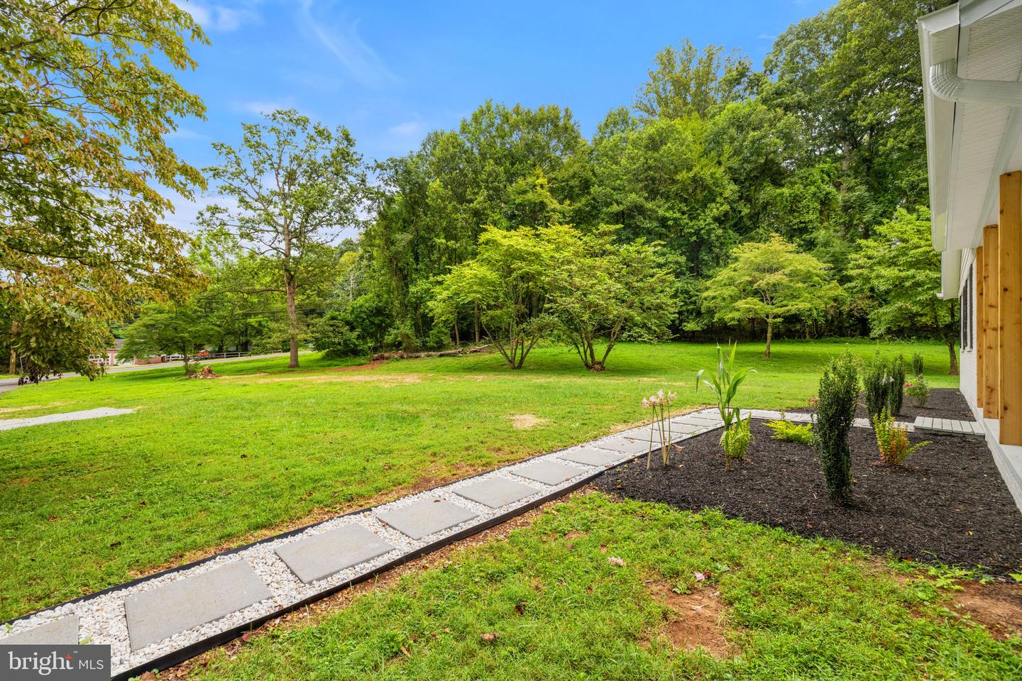 5519 DUMFRIES RD, WARRENTON, Virginia 20187, 3 Bedrooms Bedrooms, ,2 BathroomsBathrooms,Residential,For sale,5519 DUMFRIES RD,VAFQ2017988 MLS # VAFQ2017988