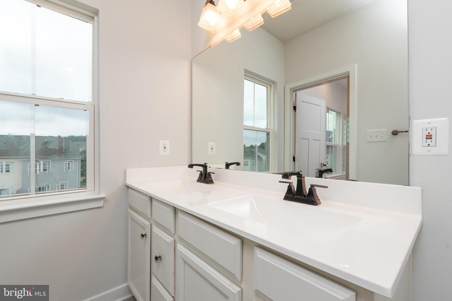 7840 MINT LN, NORTH CHESTERFIELD, Virginia 23224, 3 Bedrooms Bedrooms, ,2 BathroomsBathrooms,Residential,For sale,7840 MINT LN,VACF2001250 MLS # VACF2001250