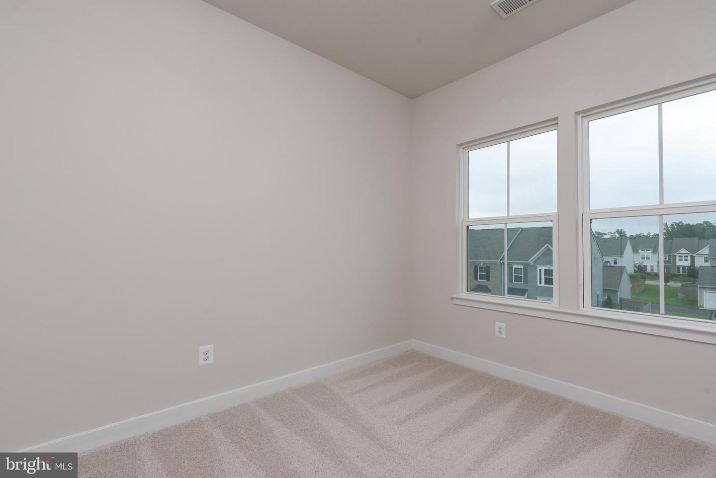 7840 MINT LN, NORTH CHESTERFIELD, Virginia 23224, 3 Bedrooms Bedrooms, ,2 BathroomsBathrooms,Residential,For sale,7840 MINT LN,VACF2001250 MLS # VACF2001250