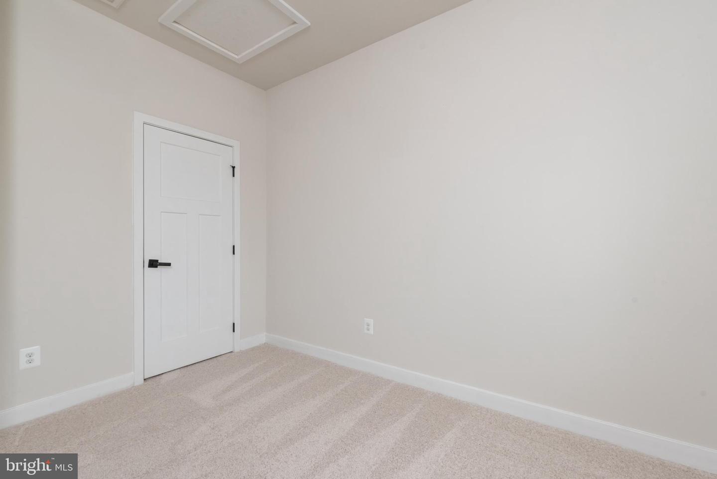 7840 MINT LN, NORTH CHESTERFIELD, Virginia 23224, 3 Bedrooms Bedrooms, ,2 BathroomsBathrooms,Residential,For sale,7840 MINT LN,VACF2001250 MLS # VACF2001250