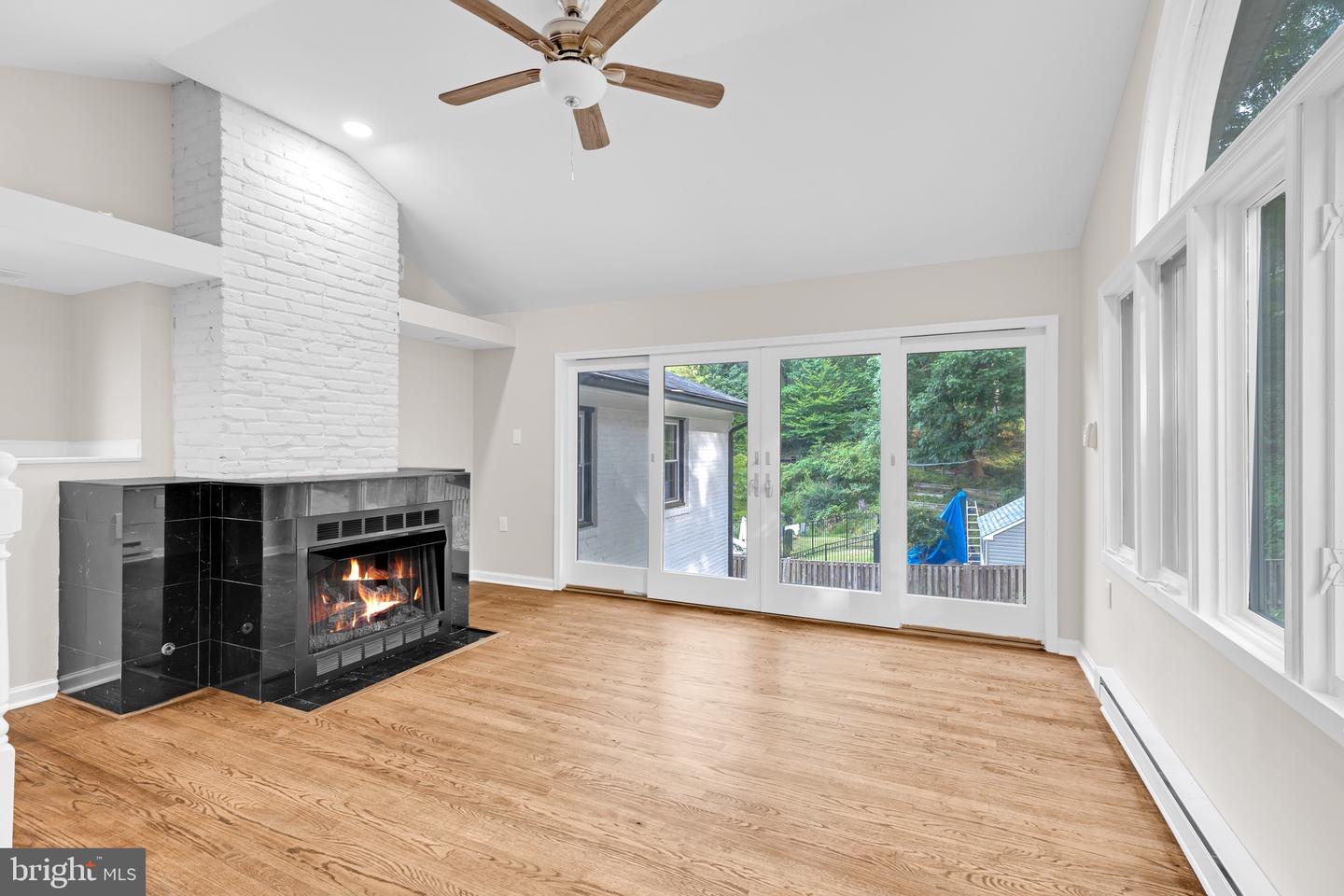 3009 S HILL ST, ARLINGTON, Virginia 22202, 5 Bedrooms Bedrooms, ,2 BathroomsBathrooms,Residential,For sale,3009 S HILL ST,VAAR2062546 MLS # VAAR2062546