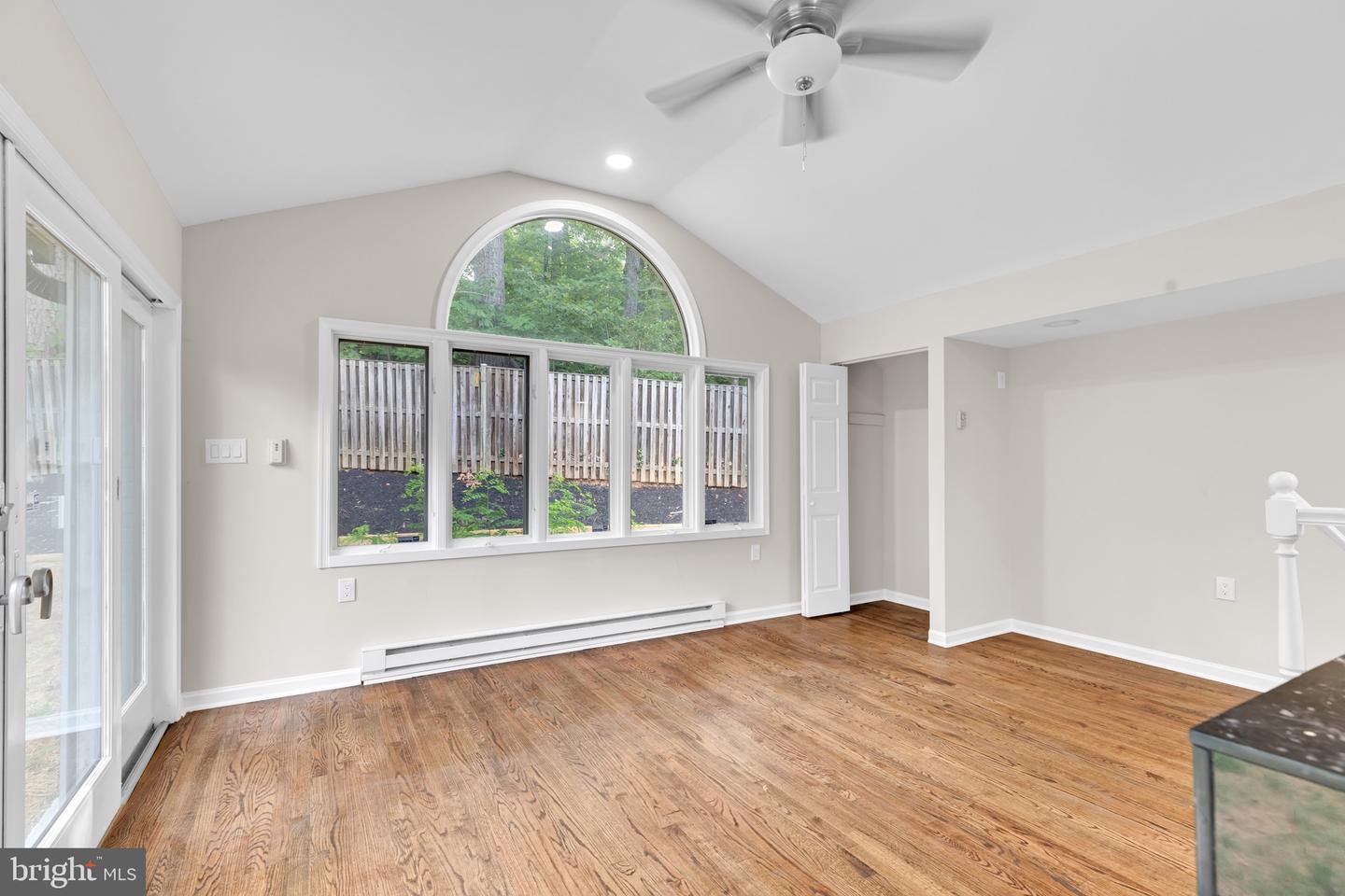 3009 S HILL ST, ARLINGTON, Virginia 22202, 5 Bedrooms Bedrooms, ,2 BathroomsBathrooms,Residential,For sale,3009 S HILL ST,VAAR2062546 MLS # VAAR2062546