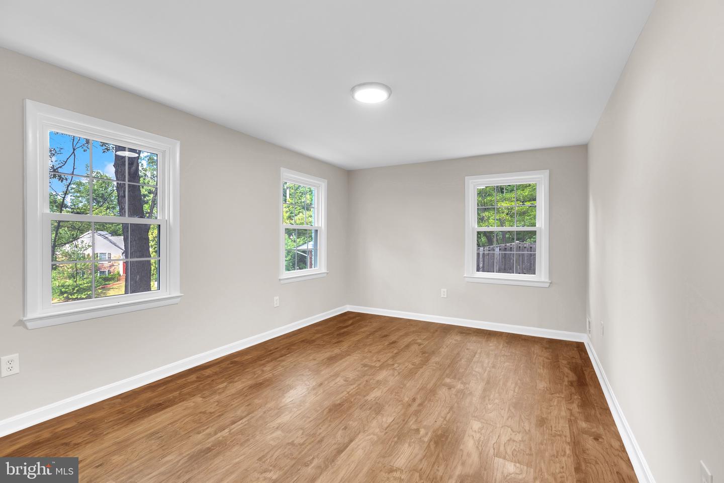 3009 S HILL ST, ARLINGTON, Virginia 22202, 5 Bedrooms Bedrooms, ,2 BathroomsBathrooms,Residential,For sale,3009 S HILL ST,VAAR2062546 MLS # VAAR2062546