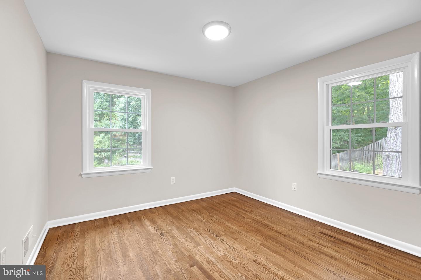 3009 S HILL ST, ARLINGTON, Virginia 22202, 5 Bedrooms Bedrooms, ,2 BathroomsBathrooms,Residential,For sale,3009 S HILL ST,VAAR2062546 MLS # VAAR2062546
