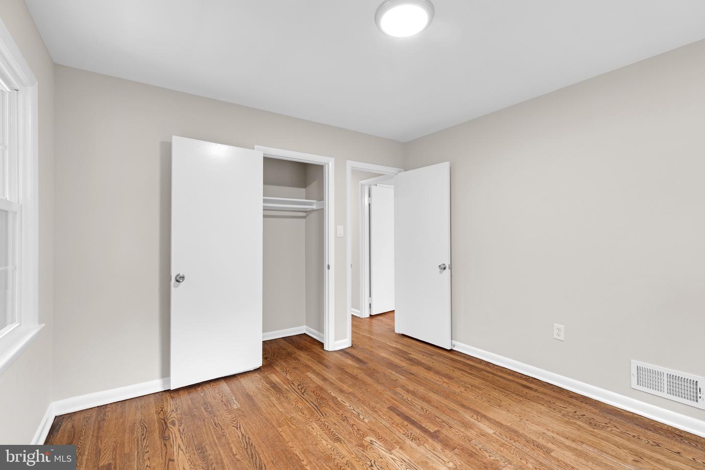 3009 S HILL ST, ARLINGTON, Virginia 22202, 5 Bedrooms Bedrooms, ,2 BathroomsBathrooms,Residential,For sale,3009 S HILL ST,VAAR2062546 MLS # VAAR2062546