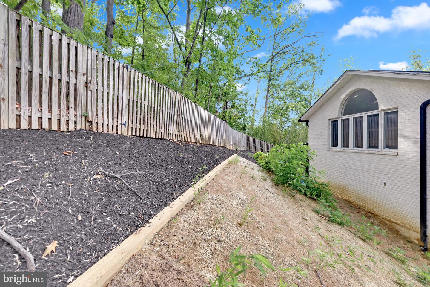 3009 S HILL ST, ARLINGTON, Virginia 22202, 5 Bedrooms Bedrooms, ,2 BathroomsBathrooms,Residential,For sale,3009 S HILL ST,VAAR2062546 MLS # VAAR2062546