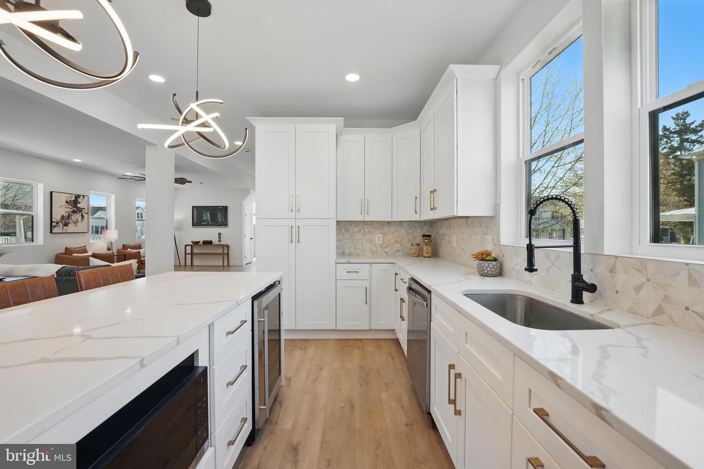 9309 MAPLE ST, MANASSAS, Virginia 20110, 4 Bedrooms Bedrooms, ,5 BathroomsBathrooms,Residential,For sale,9309 MAPLE ST,VAMN2009238 MLS # VAMN2009238