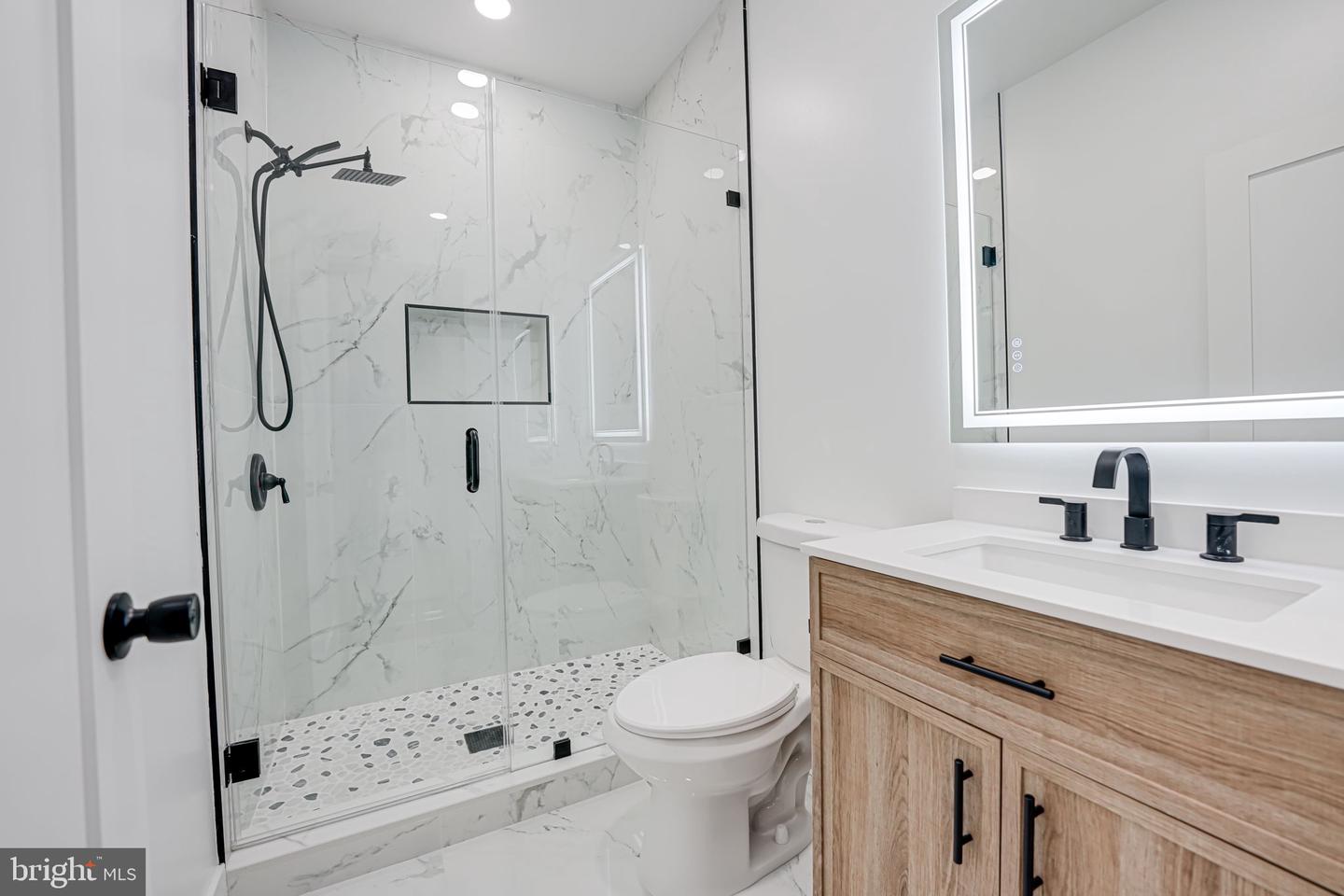 9309 MAPLE ST, MANASSAS, Virginia 20110, 4 Bedrooms Bedrooms, ,5 BathroomsBathrooms,Residential,For sale,9309 MAPLE ST,VAMN2009238 MLS # VAMN2009238