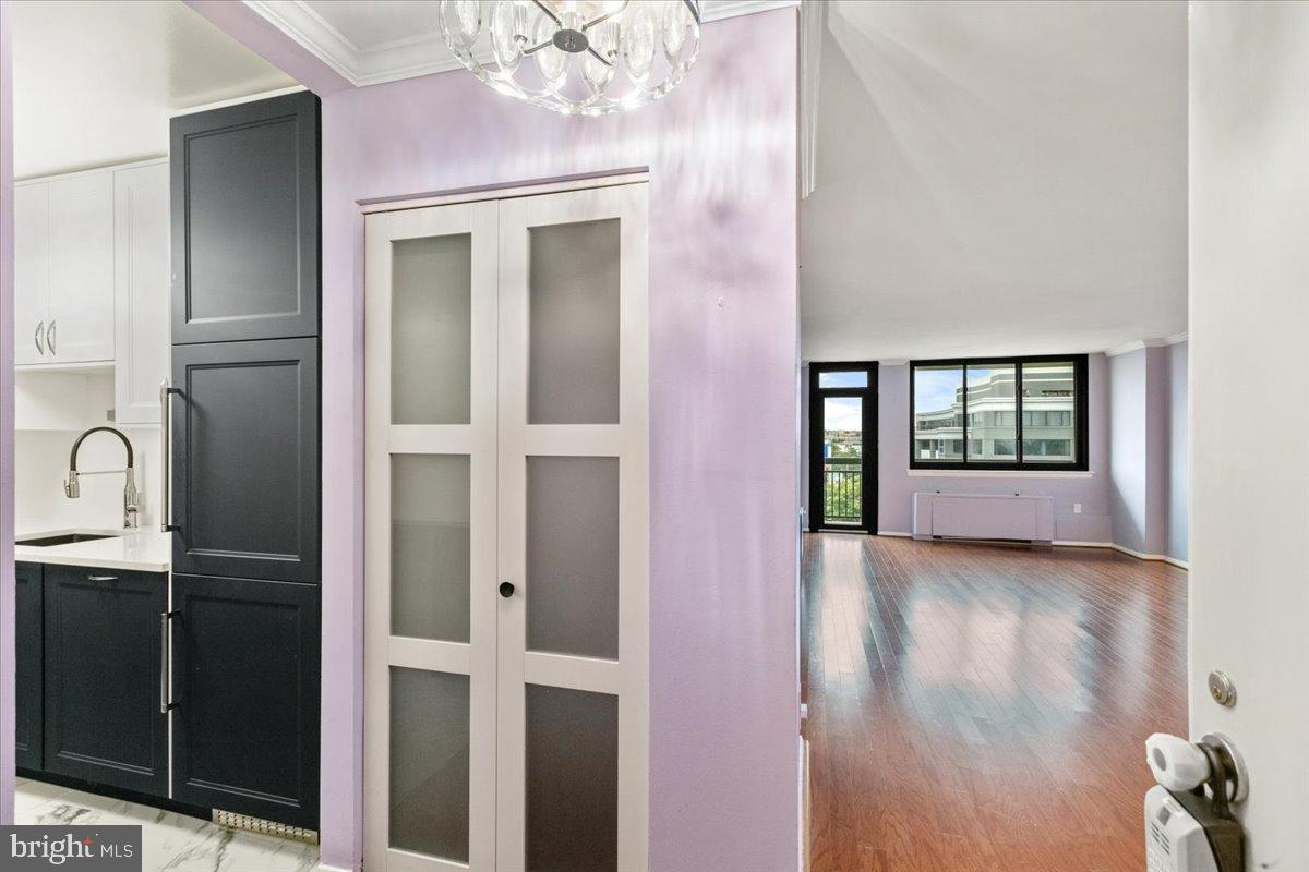 801 N PITT ST #909, ALEXANDRIA, Virginia 22314, 1 Bedroom Bedrooms, 6 Rooms Rooms,1 BathroomBathrooms,Residential,For sale,801 N PITT ST #909,VAAX2048808 MLS # VAAX2048808