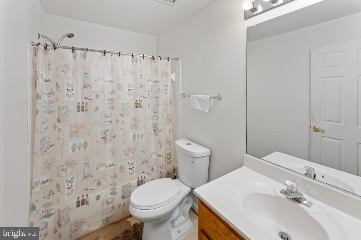 74 CHADWICK DR, STAFFORD, Virginia 22556, 4 Bedrooms Bedrooms, ,3 BathroomsBathrooms,Residential,For sale,74 CHADWICK DR,VAST2042016 MLS # VAST2042016