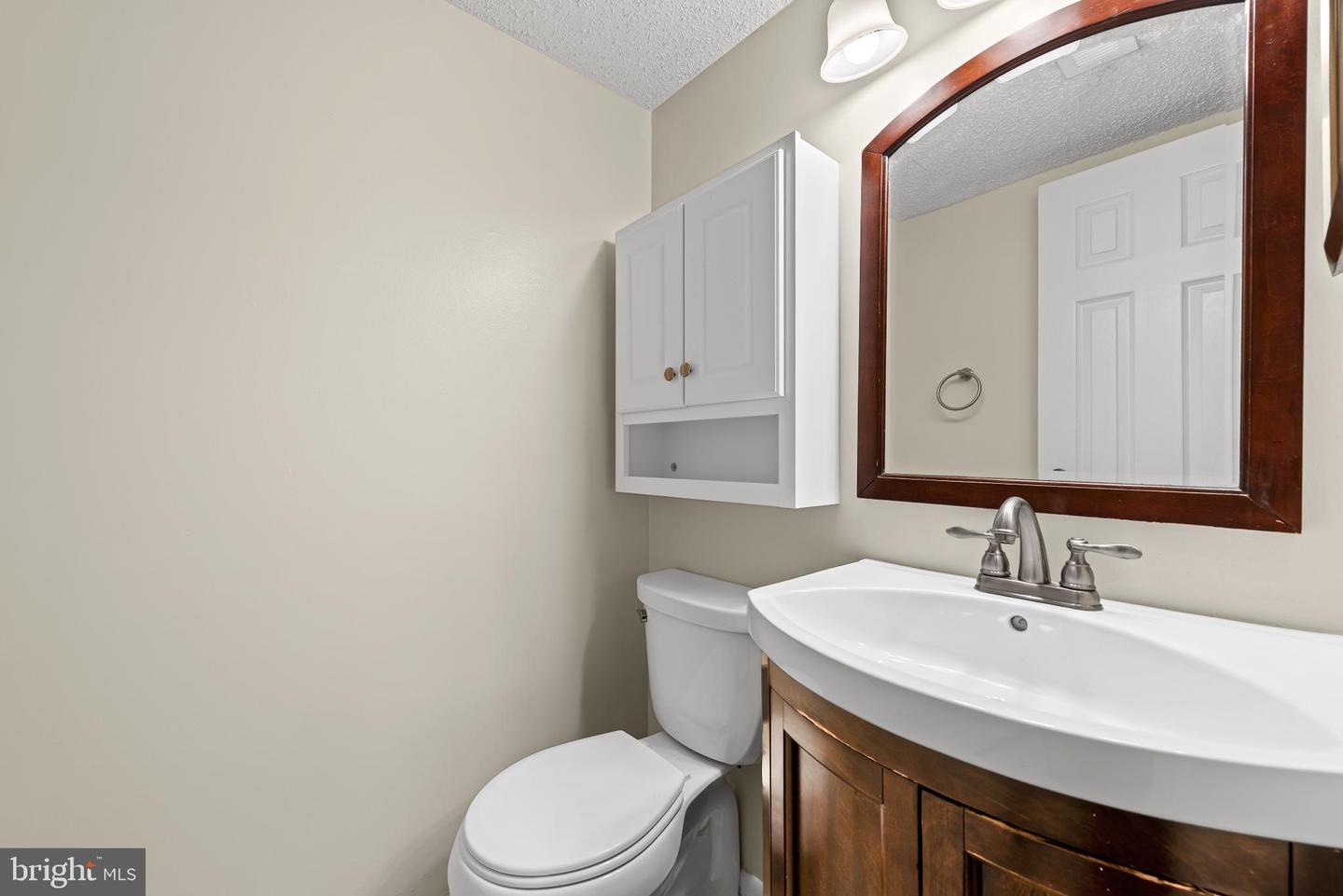 11841 SHIRE CT #2C, RESTON, Virginia 20191, 2 Bedrooms Bedrooms, 4 Rooms Rooms,1 BathroomBathrooms,Residential,For sale,11841 SHIRE CT #2C,VAFX2262564 MLS # VAFX2262564