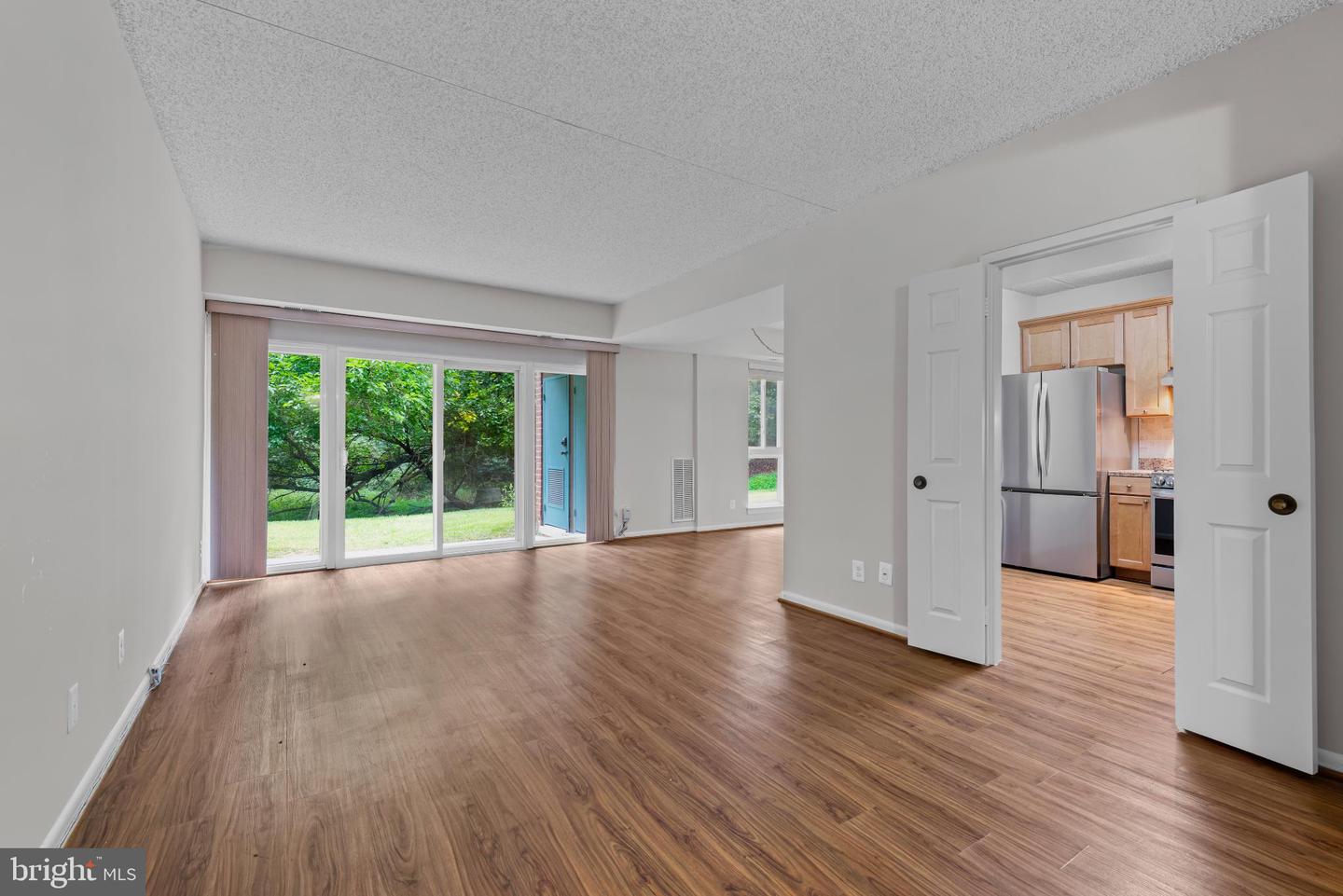 11841 SHIRE CT #2C, RESTON, Virginia 20191, 2 Bedrooms Bedrooms, 4 Rooms Rooms,1 BathroomBathrooms,Residential,For sale,11841 SHIRE CT #2C,VAFX2262564 MLS # VAFX2262564