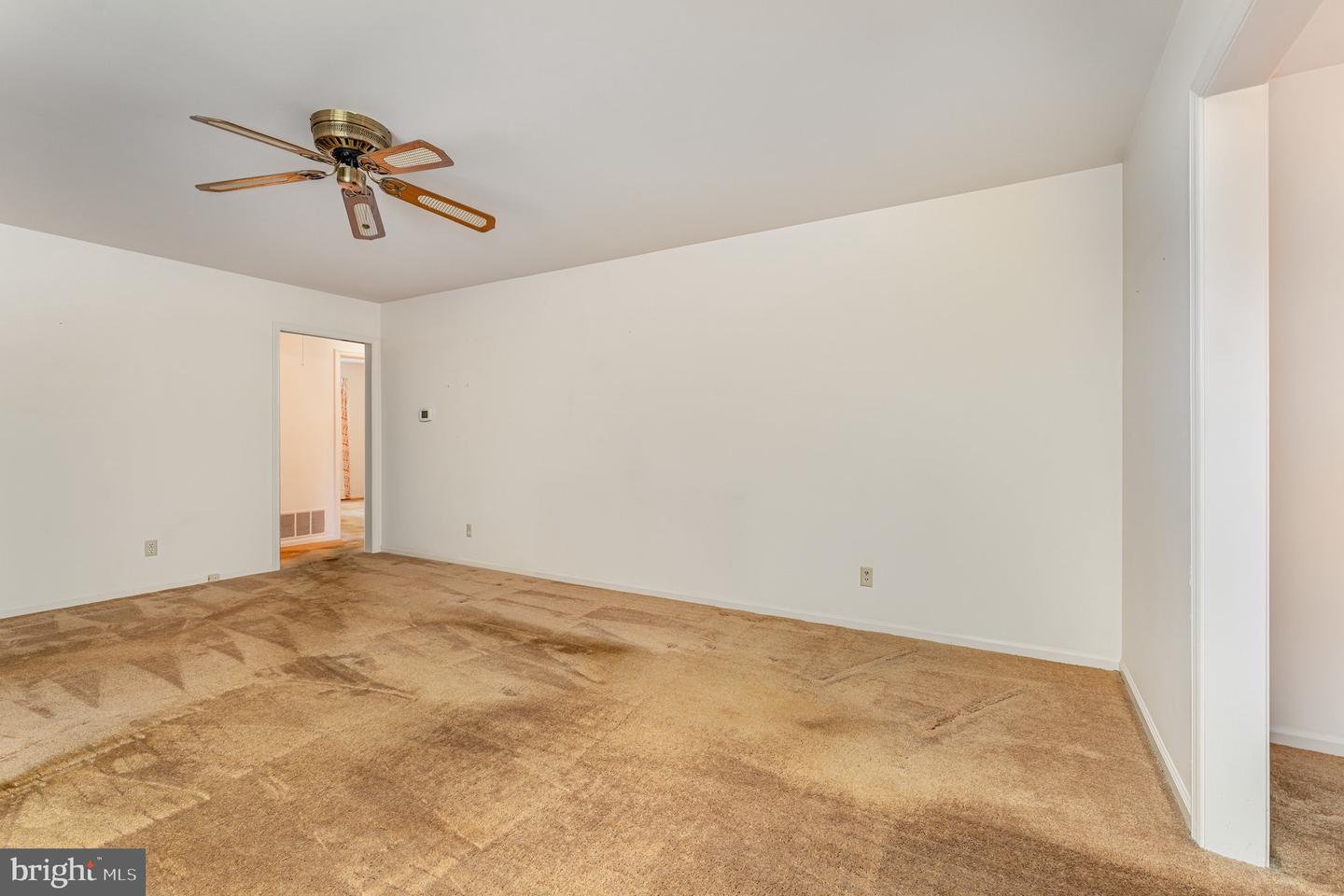 720 SPRING VALLEY DR, FREDERICKSBURG, Virginia 22405, 3 Bedrooms Bedrooms, ,1 BathroomBathrooms,Residential,For sale,720 SPRING VALLEY DR,VAST2042018 MLS # VAST2042018