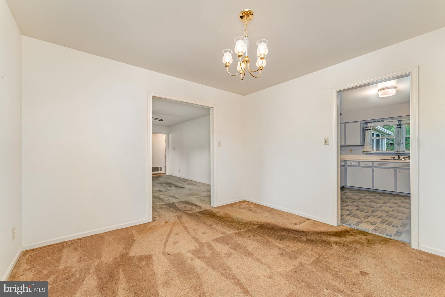 720 SPRING VALLEY DR, FREDERICKSBURG, Virginia 22405, 3 Bedrooms Bedrooms, ,1 BathroomBathrooms,Residential,For sale,720 SPRING VALLEY DR,VAST2042018 MLS # VAST2042018