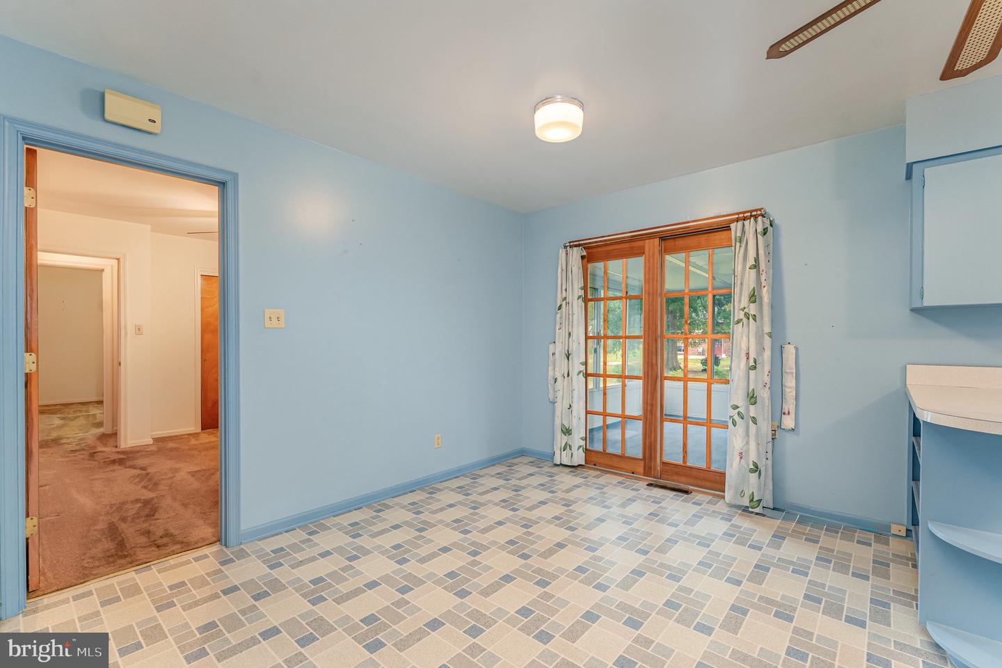 720 SPRING VALLEY DR, FREDERICKSBURG, Virginia 22405, 3 Bedrooms Bedrooms, ,1 BathroomBathrooms,Residential,For sale,720 SPRING VALLEY DR,VAST2042018 MLS # VAST2042018
