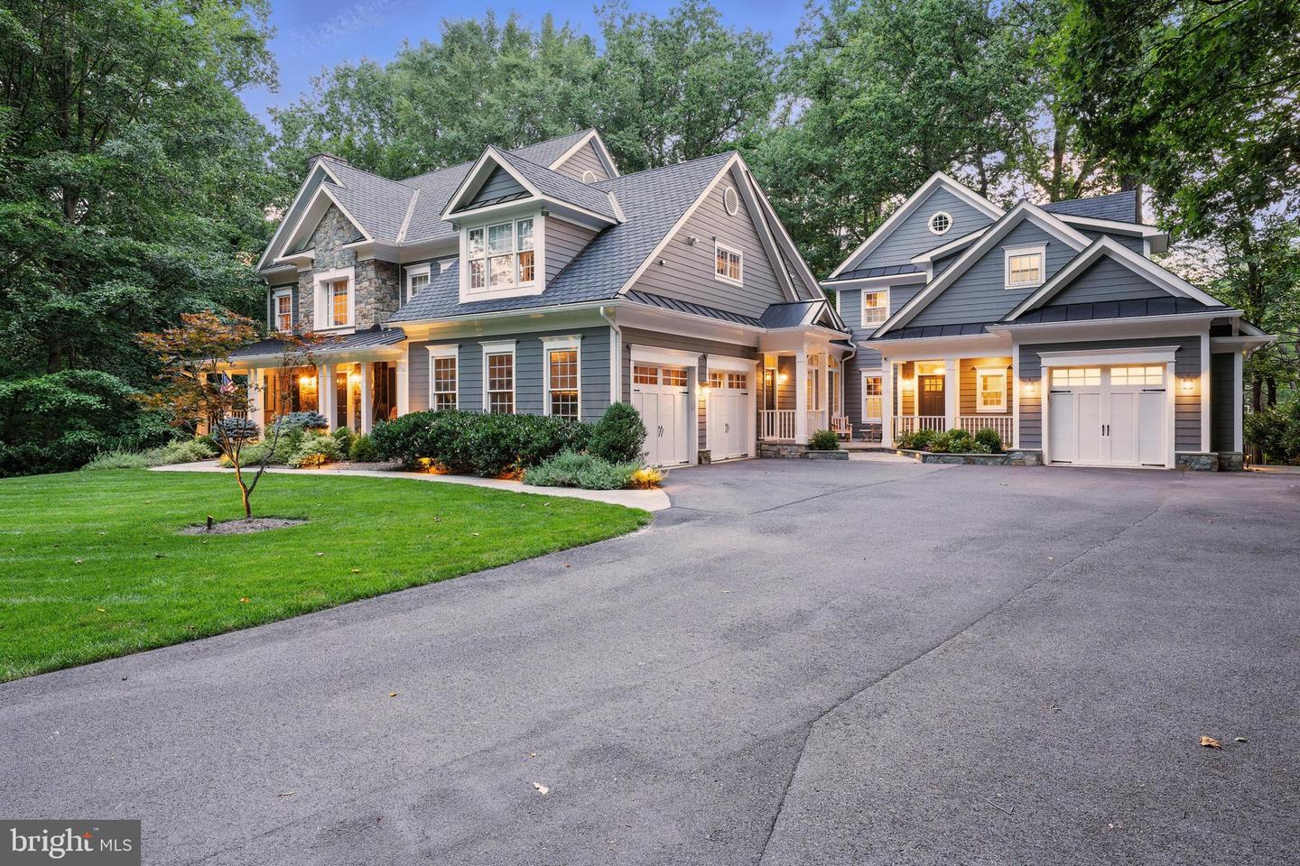 6020 COPELY LN, MCLEAN, Virginia 22101, 6 Bedrooms Bedrooms, ,6 BathroomsBathrooms,Residential,For sale,6020 COPELY LN,VAFX2262584 MLS # VAFX2262584