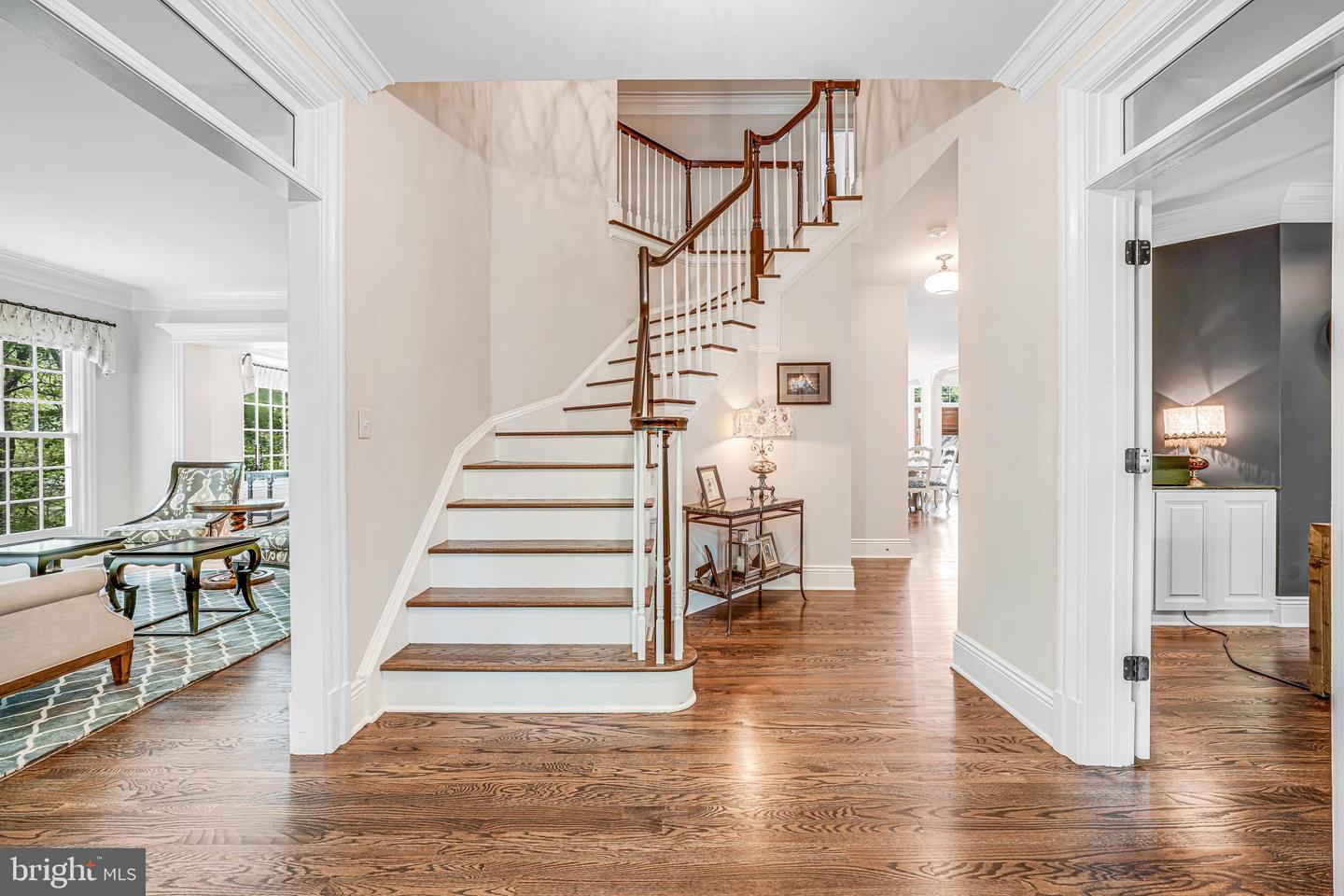 6020 COPELY LN, MCLEAN, Virginia 22101, 6 Bedrooms Bedrooms, ,6 BathroomsBathrooms,Residential,For sale,6020 COPELY LN,VAFX2262584 MLS # VAFX2262584