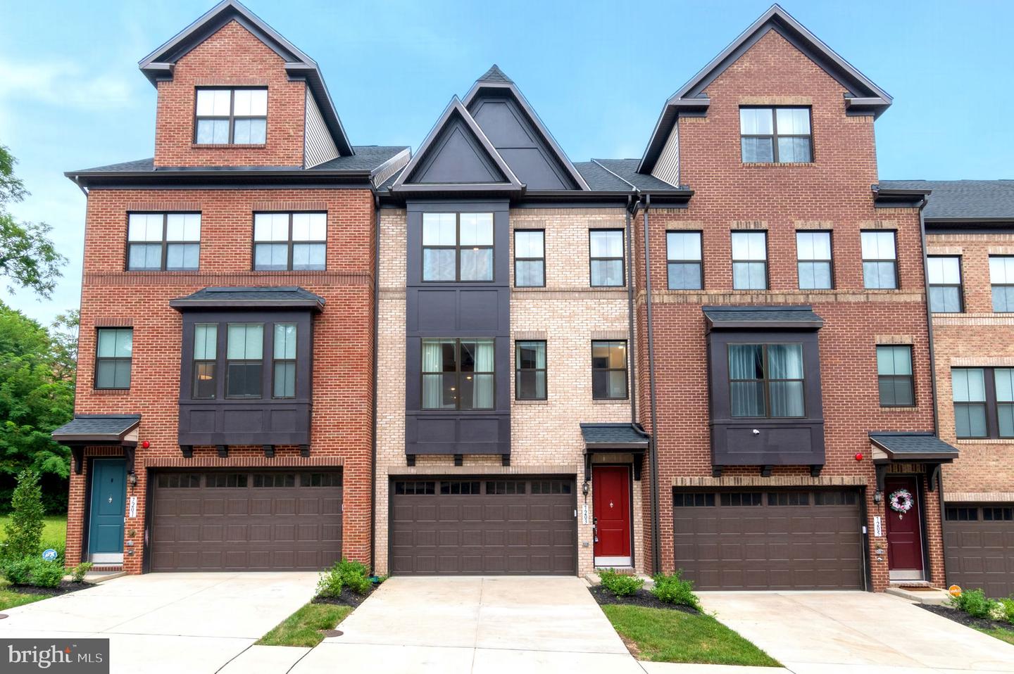 7203 MOUNTAINEER DR, ALEXANDRIA, Virginia 22306, 3 Bedrooms Bedrooms, ,2 BathroomsBathrooms,Residential,For sale,7203 MOUNTAINEER DR,VAFX2262586 MLS # VAFX2262586