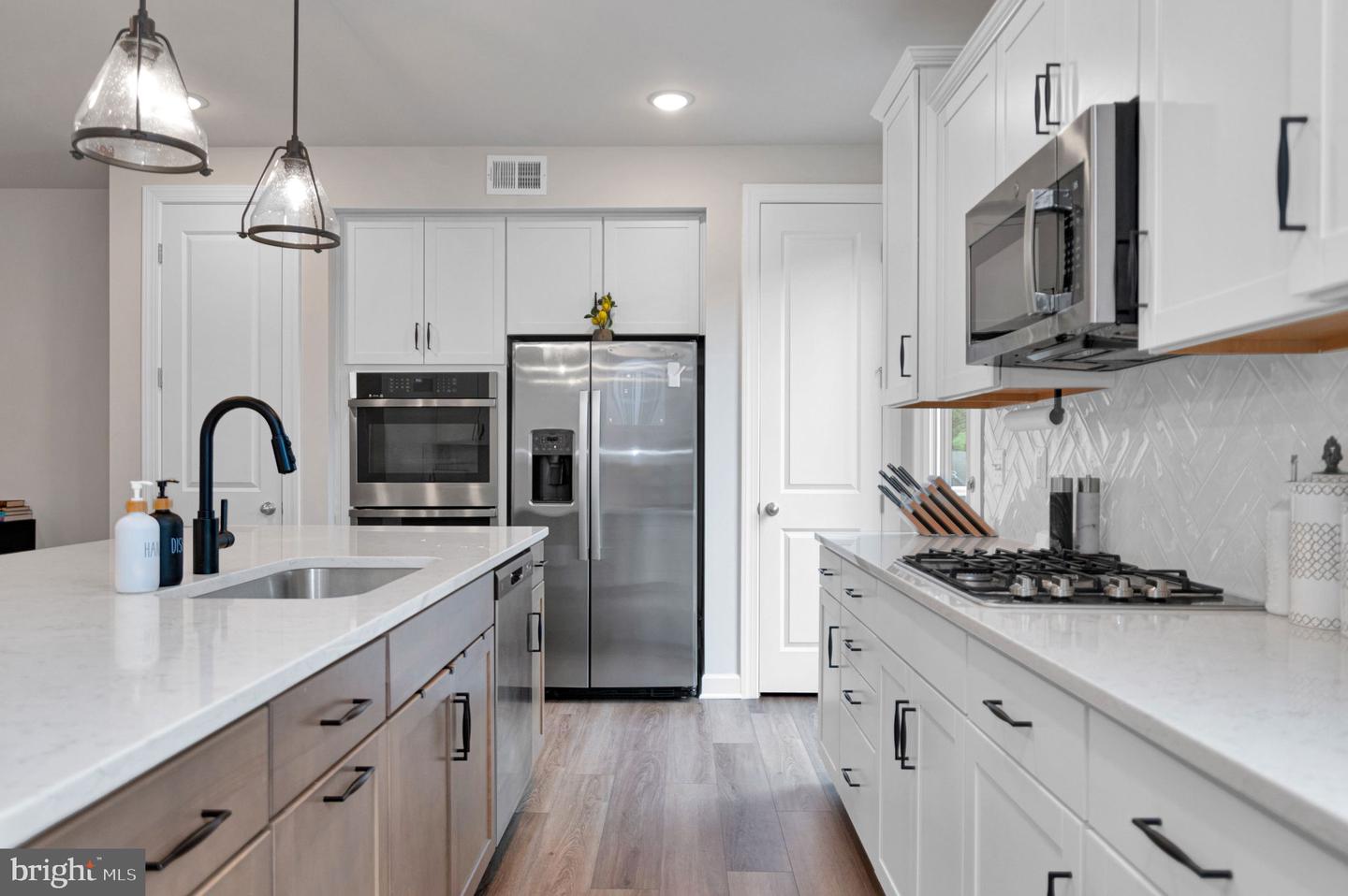 7203 MOUNTAINEER DR, ALEXANDRIA, Virginia 22306, 3 Bedrooms Bedrooms, ,2 BathroomsBathrooms,Residential,For sale,7203 MOUNTAINEER DR,VAFX2262586 MLS # VAFX2262586