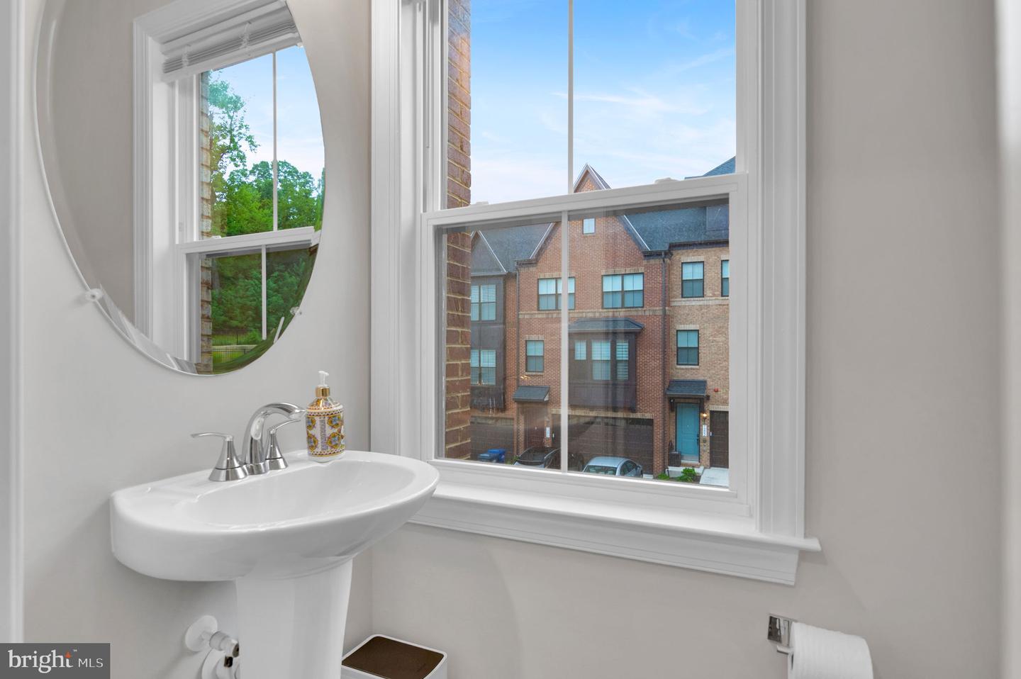 7203 MOUNTAINEER DR, ALEXANDRIA, Virginia 22306, 3 Bedrooms Bedrooms, ,2 BathroomsBathrooms,Residential,For sale,7203 MOUNTAINEER DR,VAFX2262586 MLS # VAFX2262586