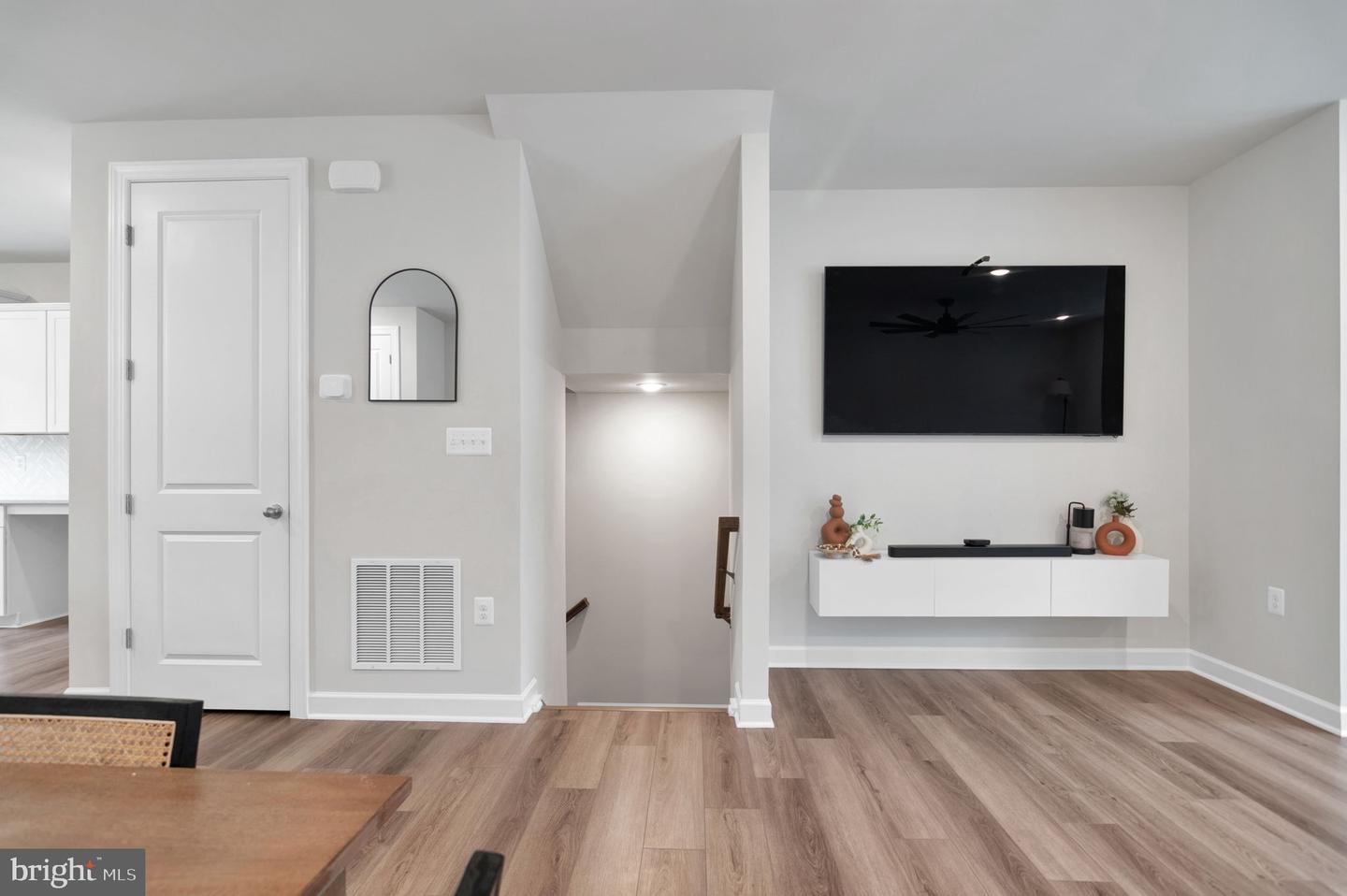 7203 MOUNTAINEER DR, ALEXANDRIA, Virginia 22306, 3 Bedrooms Bedrooms, ,2 BathroomsBathrooms,Residential,For sale,7203 MOUNTAINEER DR,VAFX2262586 MLS # VAFX2262586