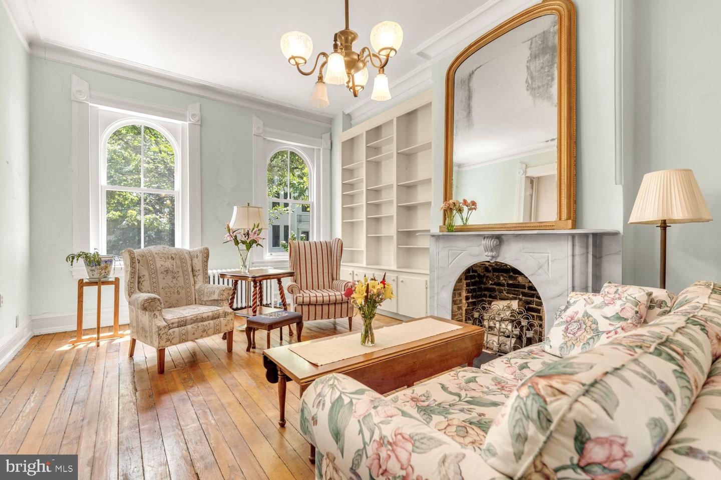 1213 Q ST NW, WASHINGTON, District Of Columbia 20009, 4 Bedrooms Bedrooms, ,3 BathroomsBathrooms,Residential,For sale,1213 Q ST NW,DCDC2216192 MLS # DCDC2216192