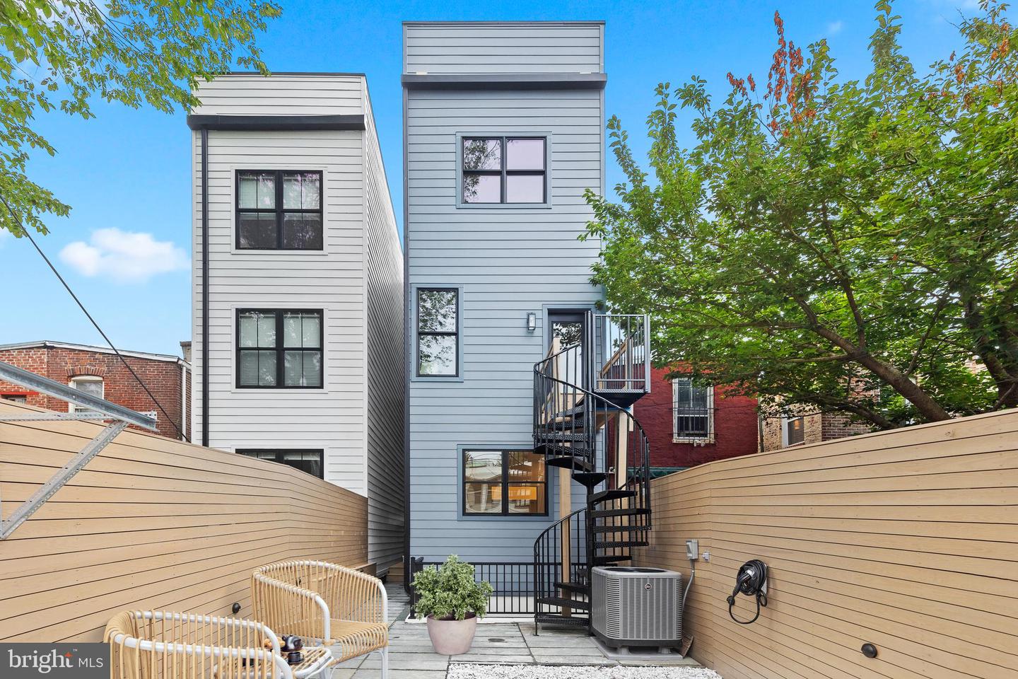 441 Q ST NW #1, WASHINGTON, District Of Columbia 20001, 3 Bedrooms Bedrooms, ,3 BathroomsBathrooms,Residential,For sale,441 Q ST NW #1,DCDC2216226 MLS # DCDC2216226