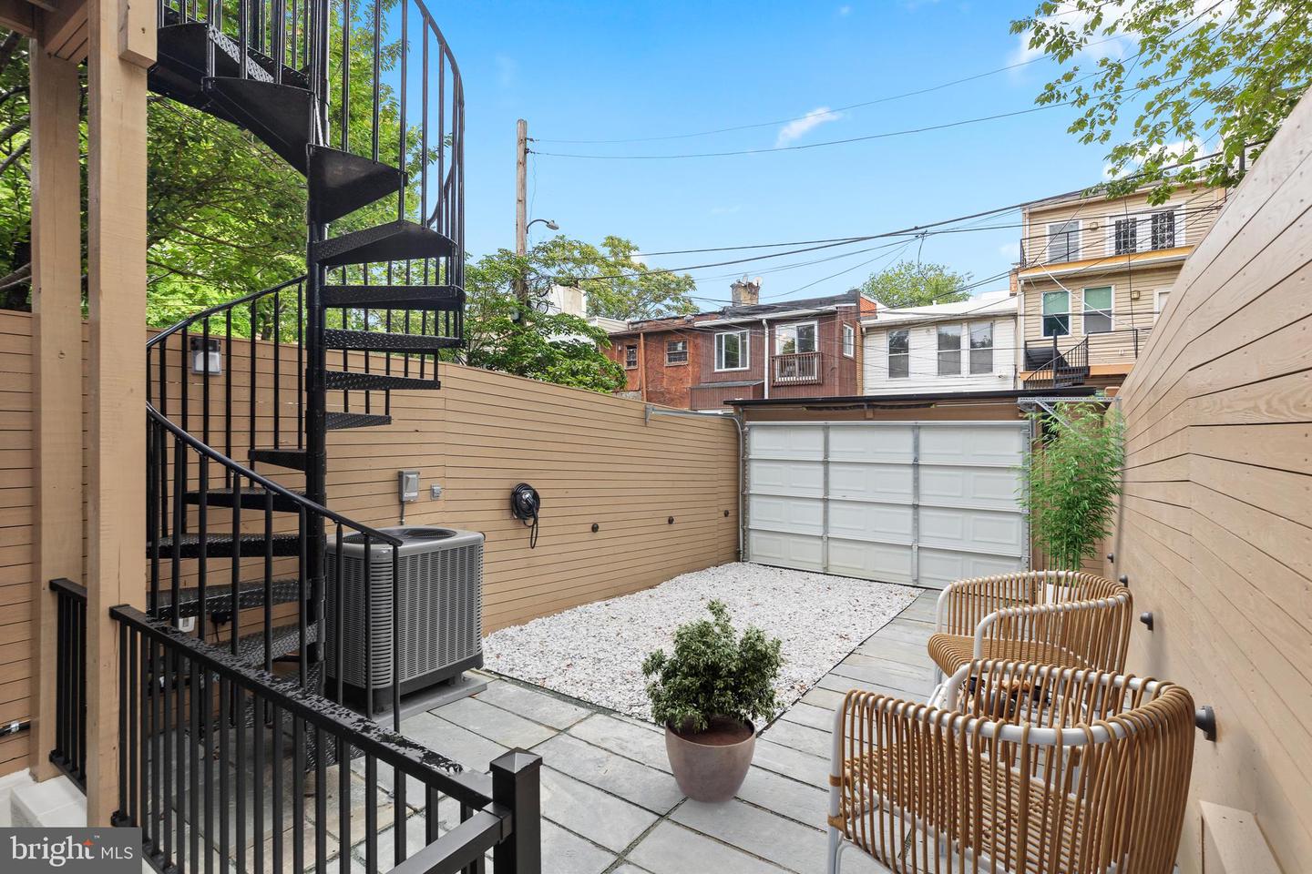 441 Q ST NW #1, WASHINGTON, District Of Columbia 20001, 3 Bedrooms Bedrooms, ,3 BathroomsBathrooms,Residential,For sale,441 Q ST NW #1,DCDC2216226 MLS # DCDC2216226