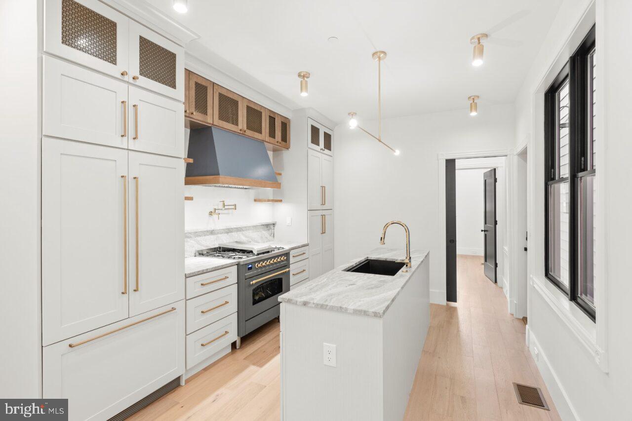 441 Q ST NW #1, WASHINGTON, District Of Columbia 20001, 3 Bedrooms Bedrooms, ,3 BathroomsBathrooms,Residential,For sale,441 Q ST NW #1,DCDC2216226 MLS # DCDC2216226
