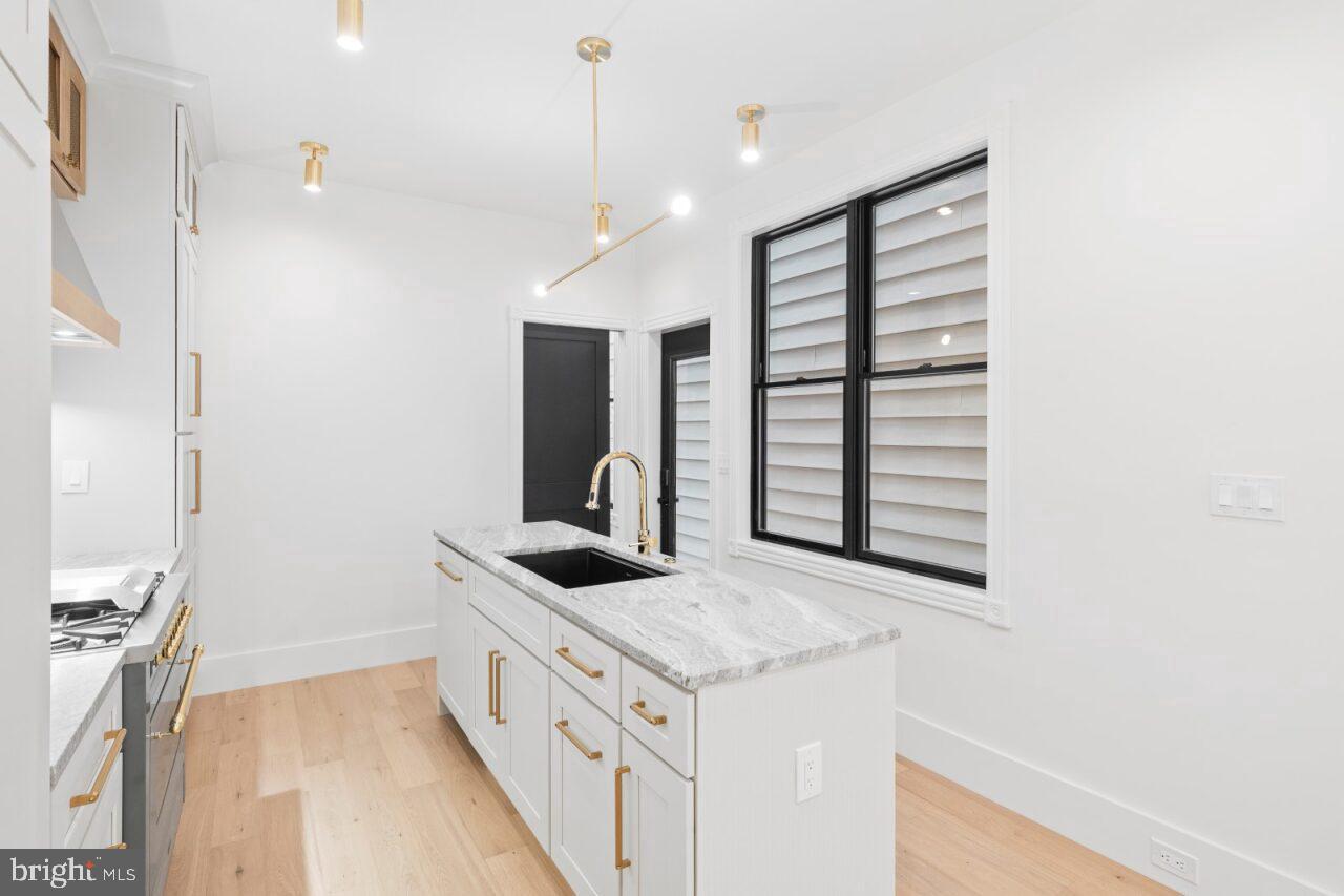 441 Q ST NW #1, WASHINGTON, District Of Columbia 20001, 3 Bedrooms Bedrooms, ,3 BathroomsBathrooms,Residential,For sale,441 Q ST NW #1,DCDC2216226 MLS # DCDC2216226