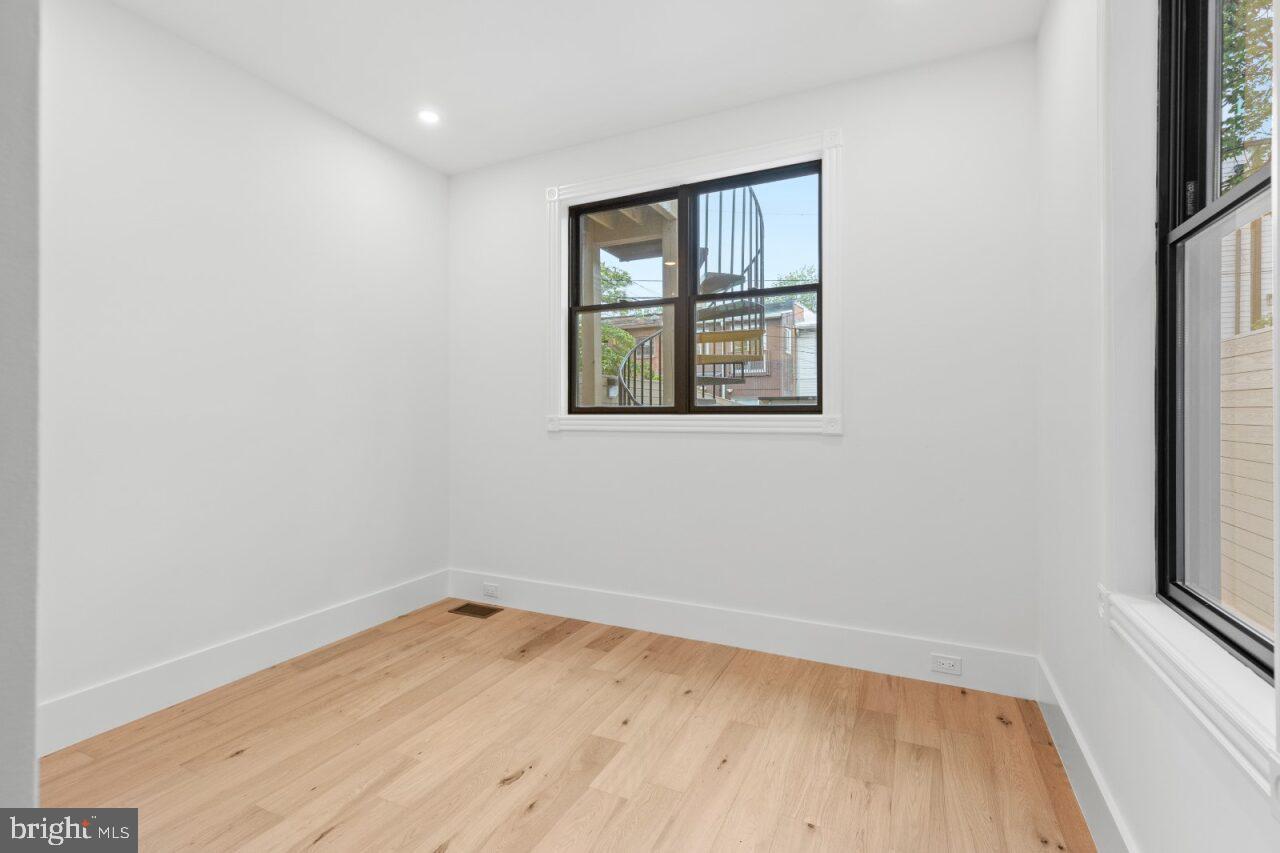 441 Q ST NW #1, WASHINGTON, District Of Columbia 20001, 3 Bedrooms Bedrooms, ,3 BathroomsBathrooms,Residential,For sale,441 Q ST NW #1,DCDC2216226 MLS # DCDC2216226