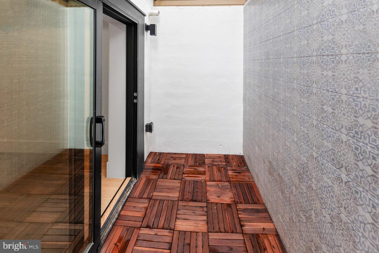 441 Q ST NW #1, WASHINGTON, District Of Columbia 20001, 3 Bedrooms Bedrooms, ,3 BathroomsBathrooms,Residential,For sale,441 Q ST NW #1,DCDC2216226 MLS # DCDC2216226