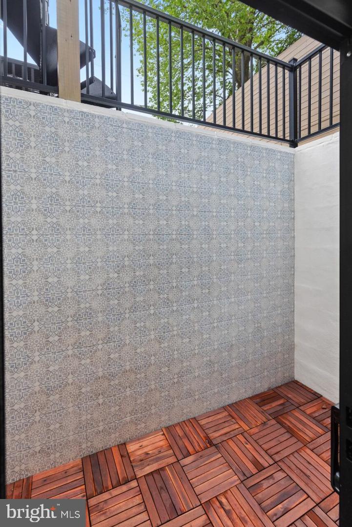 441 Q ST NW #1, WASHINGTON, District Of Columbia 20001, 3 Bedrooms Bedrooms, ,3 BathroomsBathrooms,Residential,For sale,441 Q ST NW #1,DCDC2216226 MLS # DCDC2216226