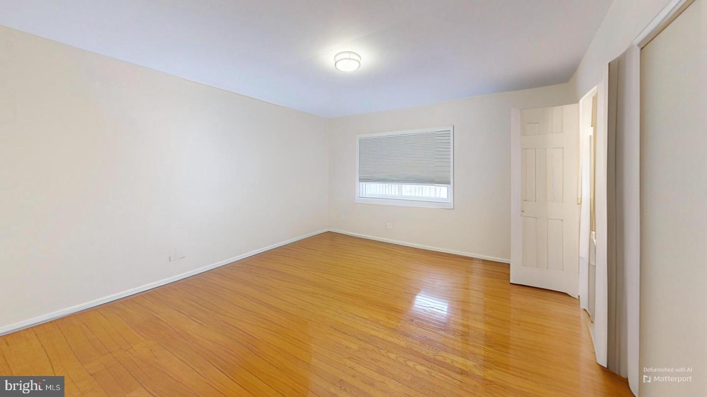 2217 SAUNDERS DR, HERNDON, Virginia 20170, 2 Bedrooms Bedrooms, ,2 BathroomsBathrooms,Residential,For sale,2217 SAUNDERS DR,VAFX2262666 MLS # VAFX2262666