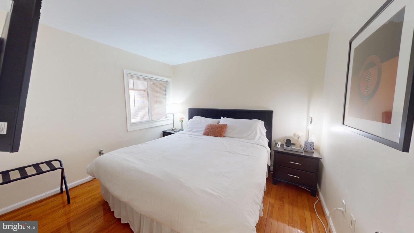 2217 SAUNDERS DR, HERNDON, Virginia 20170, 2 Bedrooms Bedrooms, ,2 BathroomsBathrooms,Residential,For sale,2217 SAUNDERS DR,VAFX2262666 MLS # VAFX2262666
