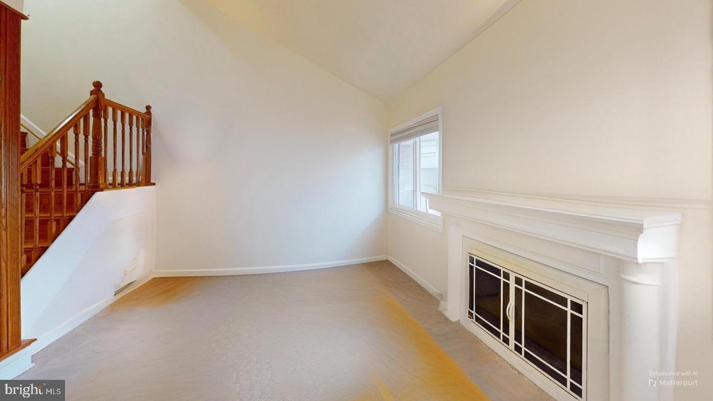 2217 SAUNDERS DR, HERNDON, Virginia 20170, 2 Bedrooms Bedrooms, ,2 BathroomsBathrooms,Residential,For sale,2217 SAUNDERS DR,VAFX2262666 MLS # VAFX2262666