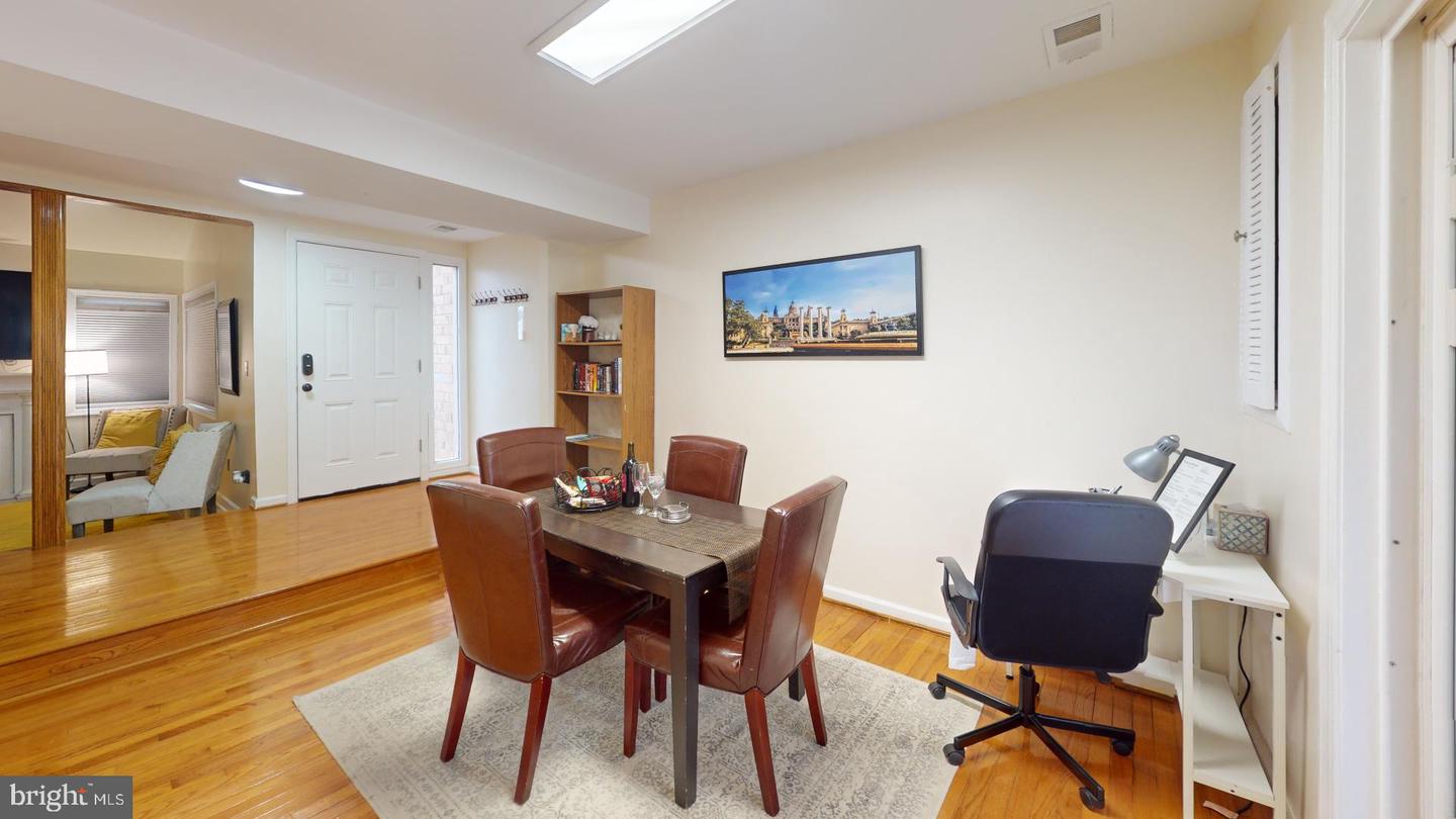 2217 SAUNDERS DR, HERNDON, Virginia 20170, 2 Bedrooms Bedrooms, ,2 BathroomsBathrooms,Residential,For sale,2217 SAUNDERS DR,VAFX2262666 MLS # VAFX2262666