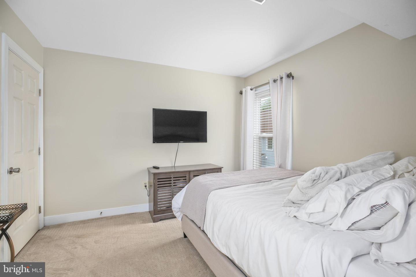 5111 FIELDING LEWIS CT, FREDERICKSBURG, Virginia 22408, 3 Bedrooms Bedrooms, ,2 BathroomsBathrooms,Residential,For sale,5111 FIELDING LEWIS CT,VASP2035692 MLS # VASP2035692