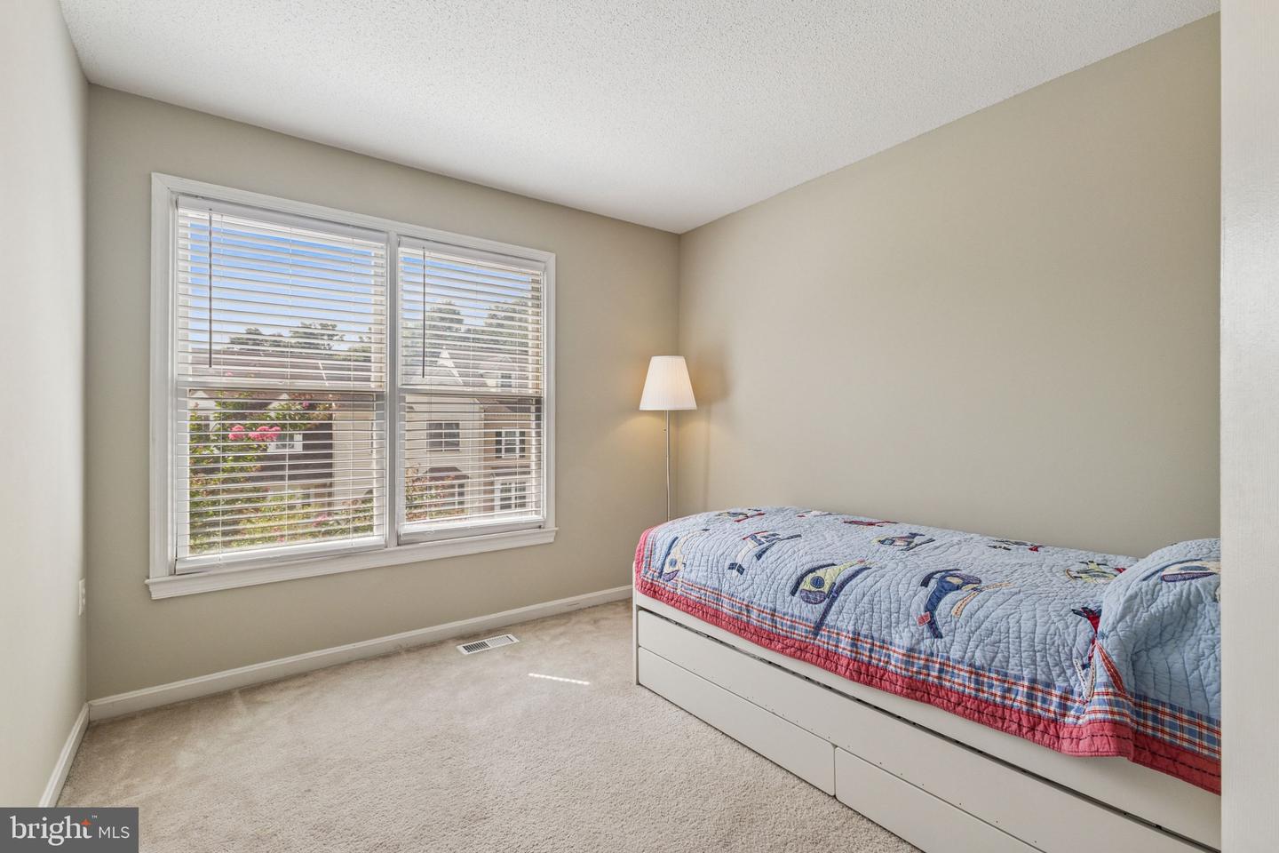8110 SQUIRREL RUN RD, SPRINGFIELD, Virginia 22152, 3 Bedrooms Bedrooms, ,2 BathroomsBathrooms,Residential,For sale,8110 SQUIRREL RUN RD,VAFX2262722 MLS # VAFX2262722