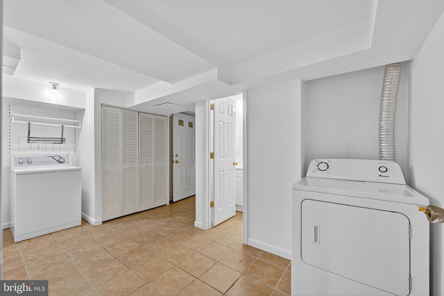6010 EASTERN AVE NE, WASHINGTON, District Of Columbia 20011, 3 Bedrooms Bedrooms, ,2 BathroomsBathrooms,Residential,For sale,6010 EASTERN AVE NE,DCDC2199580 MLS # DCDC2199580