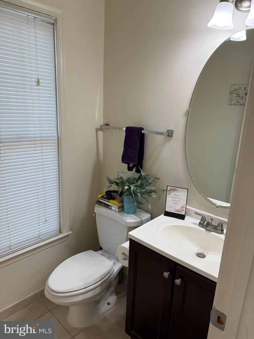 1236 WEATHERSTONE CT, RESTON, Virginia 20194, 3 Bedrooms Bedrooms, ,2 BathroomsBathrooms,Residential,For sale,1236 WEATHERSTONE CT,VAFX2239998 MLS # VAFX2239998