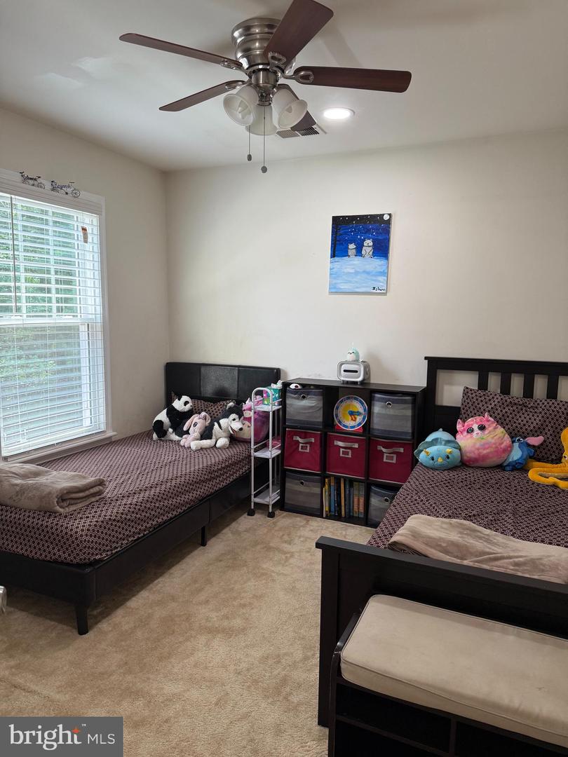 1236 WEATHERSTONE CT, RESTON, Virginia 20194, 3 Bedrooms Bedrooms, ,2 BathroomsBathrooms,Residential,For sale,1236 WEATHERSTONE CT,VAFX2239998 MLS # VAFX2239998
