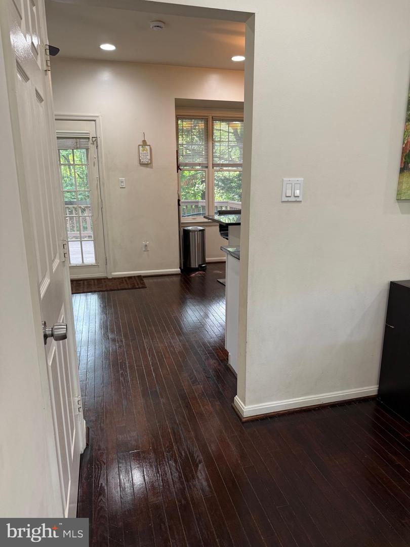 1236 WEATHERSTONE CT, RESTON, Virginia 20194, 3 Bedrooms Bedrooms, ,2 BathroomsBathrooms,Residential,For sale,1236 WEATHERSTONE CT,VAFX2239998 MLS # VAFX2239998