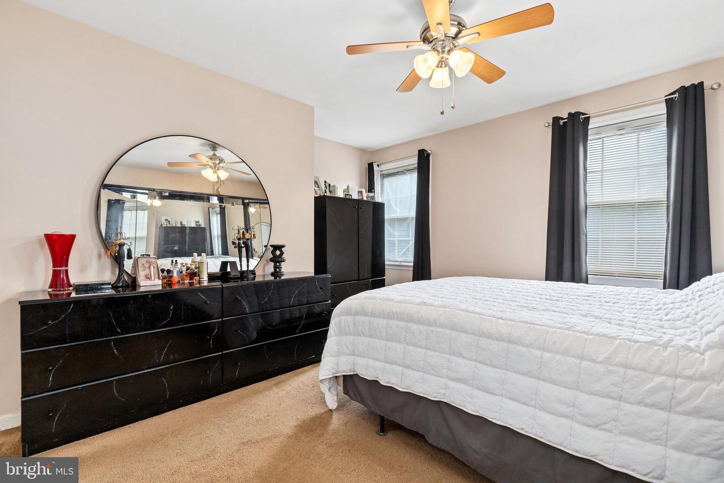 3817 V ST SE, WASHINGTON, District Of Columbia 20020, 2 Bedrooms Bedrooms, ,1 BathroomBathrooms,Residential,For sale,3817 V ST SE,DCDC2202564 MLS # DCDC2202564
