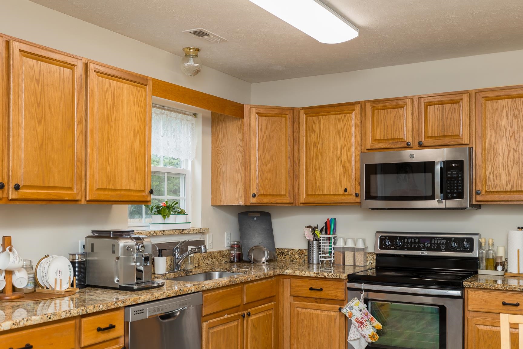 321 EMERSON LN, HARRISONBURG, Virginia 22802, 2 Bedrooms Bedrooms, ,2 BathroomsBathrooms,Residential,Choi,321 EMERSON LN,664431 MLS # 664431