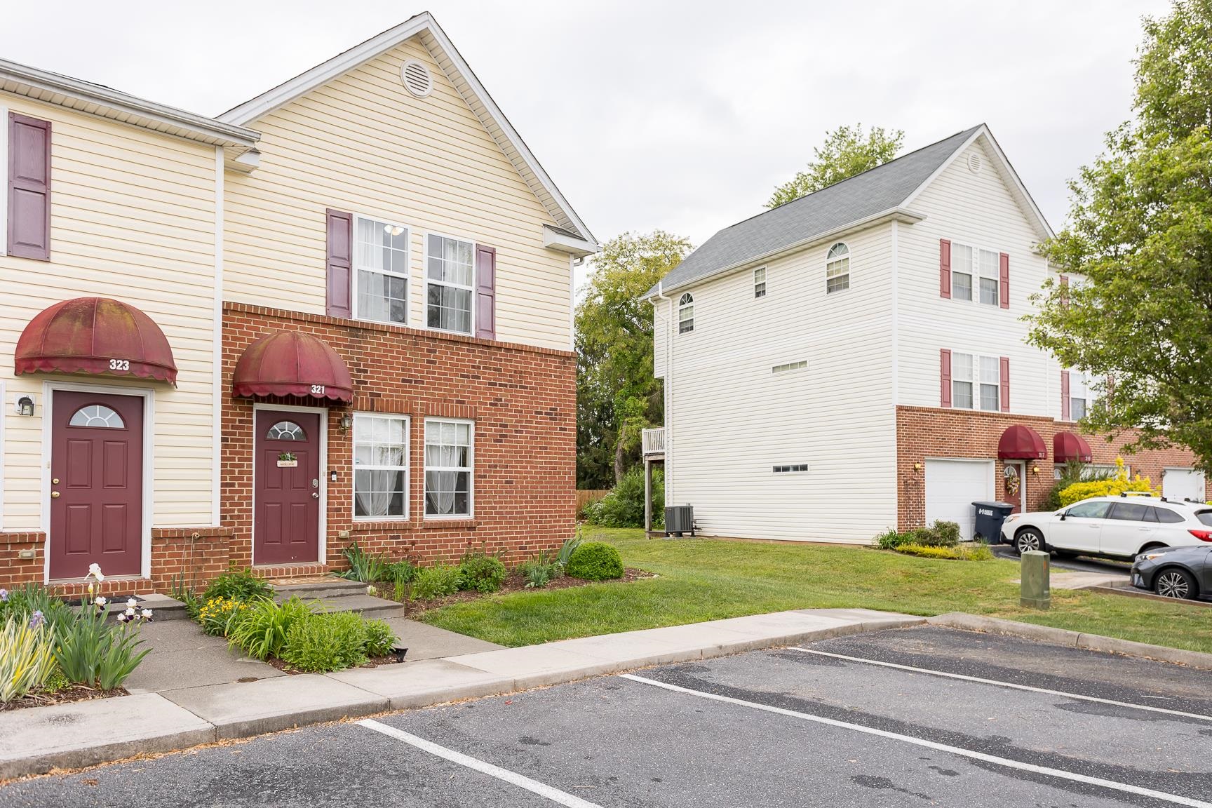 321 EMERSON LN, HARRISONBURG, Virginia 22802, 2 Bedrooms Bedrooms, ,2 BathroomsBathrooms,Residential,Choi,321 EMERSON LN,664431 MLS # 664431