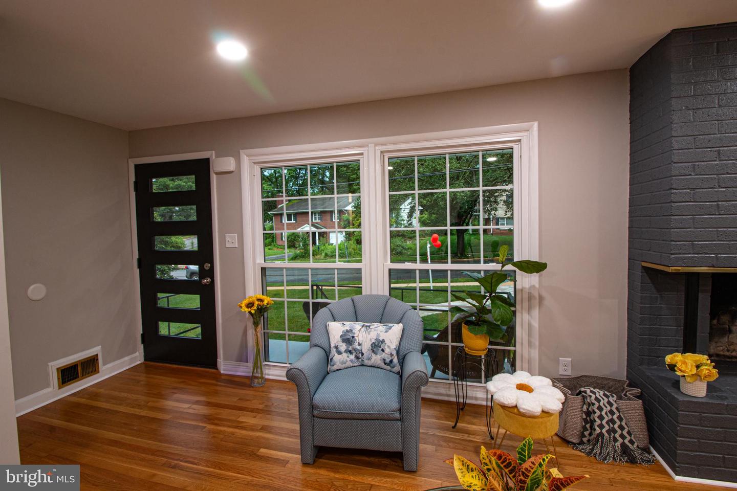 5953 LOWELL AVE, ALEXANDRIA, Virginia 22312, 4 Bedrooms Bedrooms, ,3 BathroomsBathrooms,Residential,For sale,5953 LOWELL AVE,VAAX2046596 MLS # VAAX2046596
